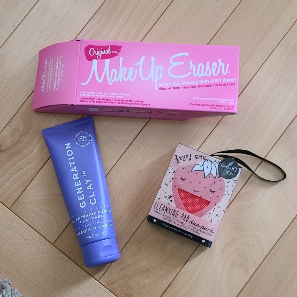 Self care bundle- makeup eraser, mask, cleanser